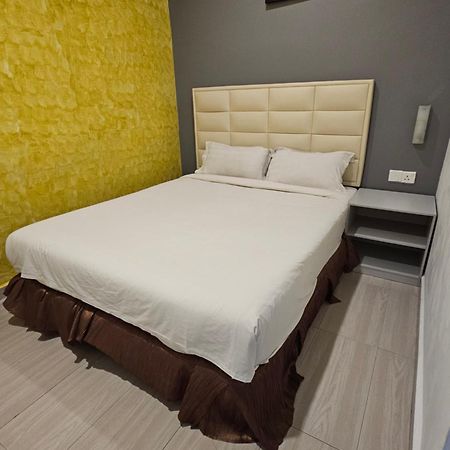 ג'והור בהרו Fortune Hotel מראה חיצוני תמונה